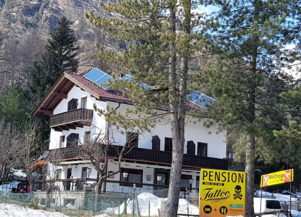 Tattoo Pension Mit Restaurant Und Tattoo-Studio Mörtschach Exterior foto